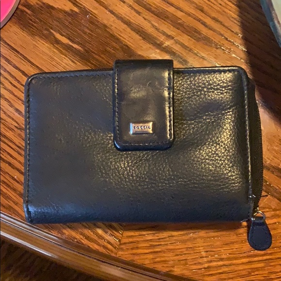 Fossil wallet - Picture 1 of 5